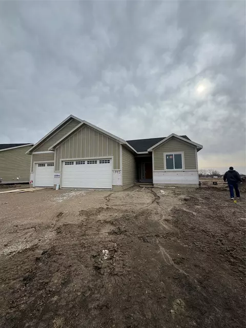 1345 NW Linda Ln, Waukee, IA 50263
