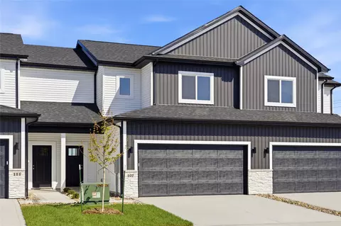 107 NE Doe Pointe Ln, Ankeny, IA 50021