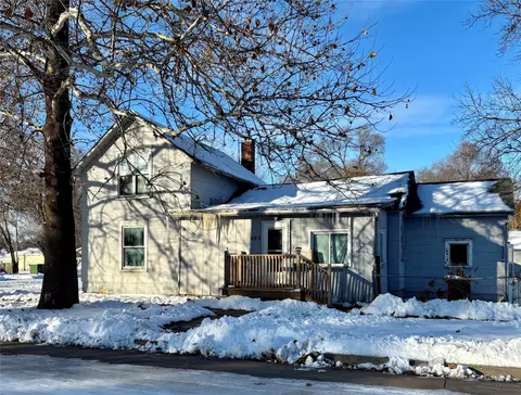403 16th St, Boone, IA 50036