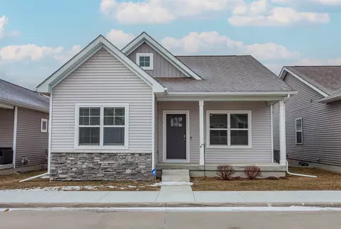 3028 NW Northwood Ln, Ankeny, IA 50023