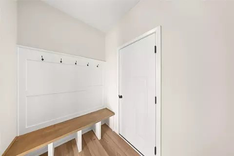 Entry Way - 4411 NE 8th St, Ankeny, IA 50021 photo 2 of 3