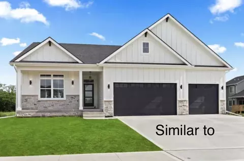1376 S Lotus Pl, West Des Moines, IA 50266