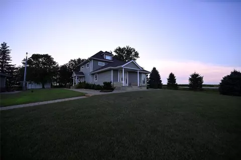 2670 380th St, Jewell, IA 50130