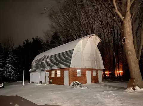 000 N State St, Pleasantville, IA 50225