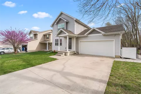 4851 E Ovid Ave, Des Moines, IA 50317