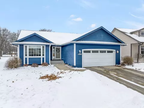5104 SW Goodwin St, Ankeny, IA 50023