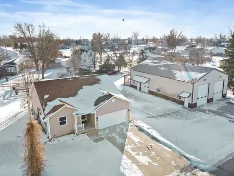 306 Hubbell St, Sheldahl, IA 50243