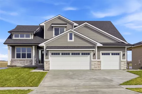 647 SW Cattail Rd, Grimes, IA 50111