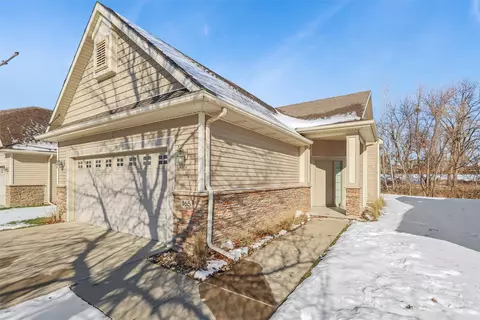 645 65th Pl #165, West Des Moines, IA 50266