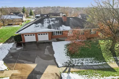 1019 Scott Felton Rd, Indianola, IA 50125