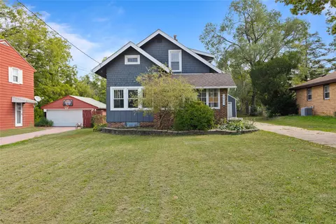 3607 50th St, Des Moines, IA 50310
