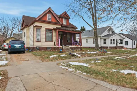 601 W Marion St, Knoxville, IA 50138