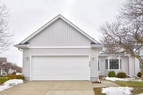 4227 Eisenhower Ct, Ames, IA 50010