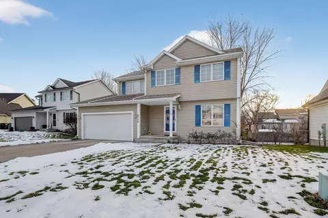 5112 68th St, Urbandale, IA 50322