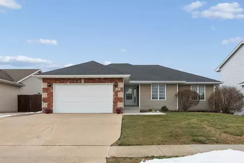 1820 3rd Ave SE, Altoona, IA 50009