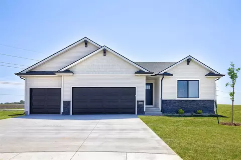 4411 NE 7th St, Ankeny, IA 50021