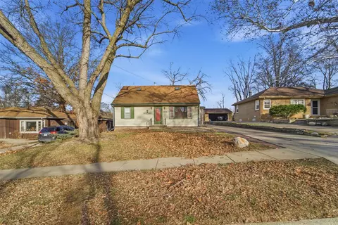5909 Forest Ave, Des Moines, IA 50311