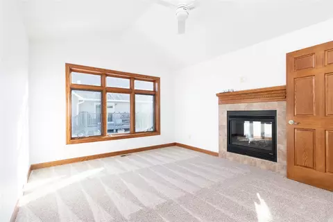 126 SW 36th Ln, Ankeny, IA 50023