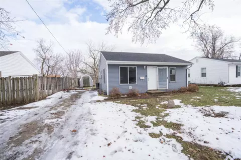 600 E 26th St S, Newton, IA 50208