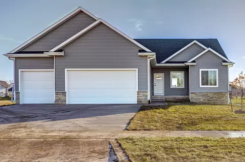 5206 Greene St, Ames, IA 50014