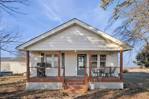 2195 Carter St, Osceola, IA 50213