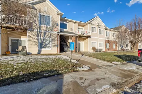 1210 NE 6th Ln #I9, Ankeny, IA 50021
