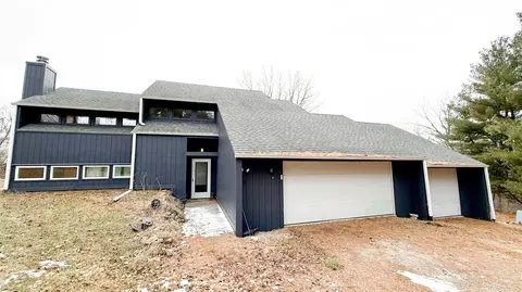 3656 W 4th St S, Newton, IA 50208