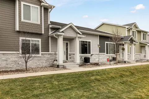 453 Spring Crest Ln, Waukee, IA 50263