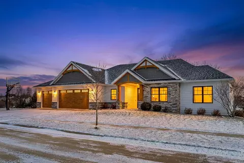 34313415 Scenic Pt, Ames, IA 50014