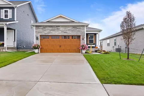 1294 NW Williamsburg Ln, Waukee, IA 50263