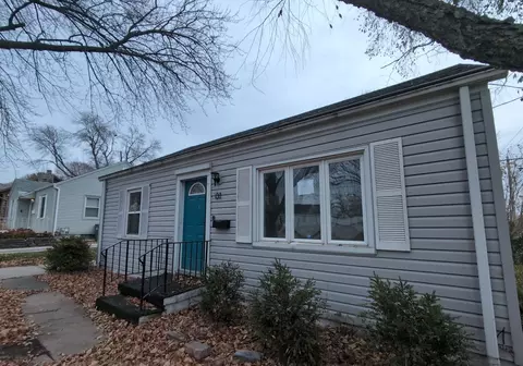 601 11th St, West Des Moines, IA 50265