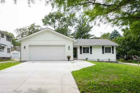 3112 Beaver Ave, Des Moines, IA 50310