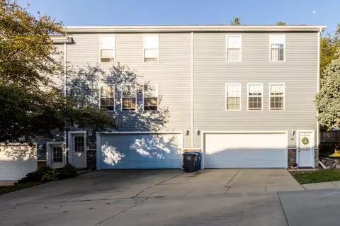 936 Mckinley Ave #14, Des Moines, IA 50315