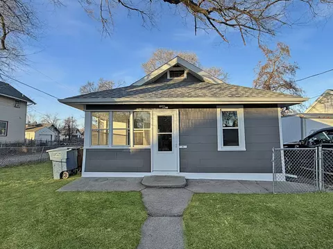 1416 Cleveland Ave, Des Moines, IA 50316