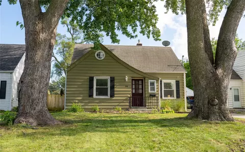 1501 Osceola Ave, Des Moines, IA 50316