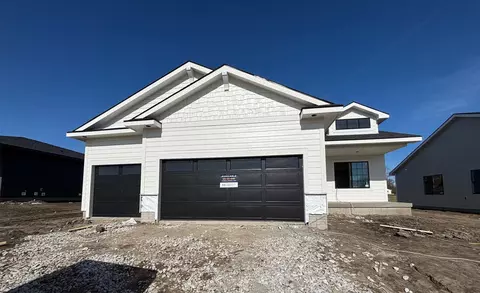 509 Walker St, Polk City, IA 50226