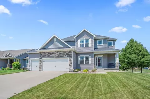 395 NE Fox Run Trl, Waukee, IA 50263