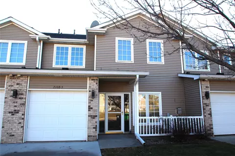2108 NW Ashton Ln #5, Ankeny, IA 50023