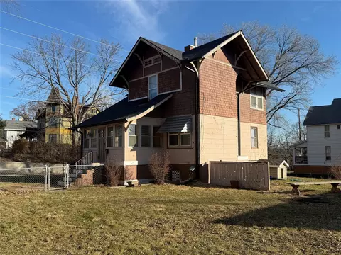 1547 Arlington Ave, Des Moines, IA 50314