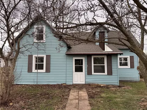 401 W North St, Macksburg, IA 50155