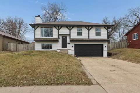 1142 12th St, Des Moines, IA 50314