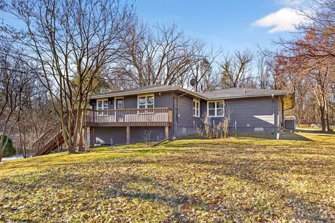 1320 E 40th St, Des Moines, IA 50317