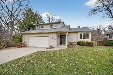 2827 Thornton Ave, Des Moines, IA 50321