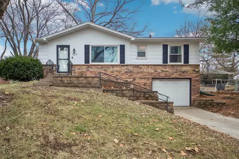 4309 SE 10th St, Des Moines, IA 50315