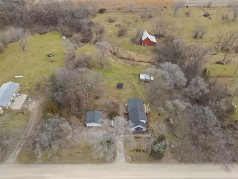 5393 200th Ave, Carlisle, IA 50047