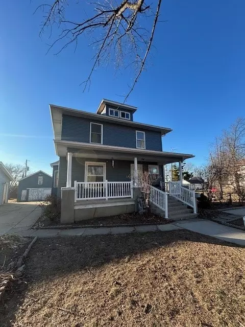 1407 Grant St, Tama, IA 52339