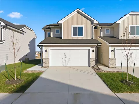6937 Poppy Ct, Johnston, IA 50131