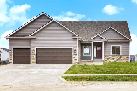 305 Springer Ct, Madrid, IA 50156