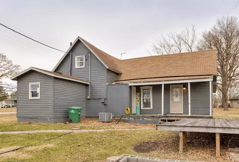 300 2nd St NE, Mitchellville, IA 50169