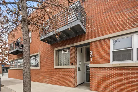 301 E Court Ave #203, Des Moines, IA 50309